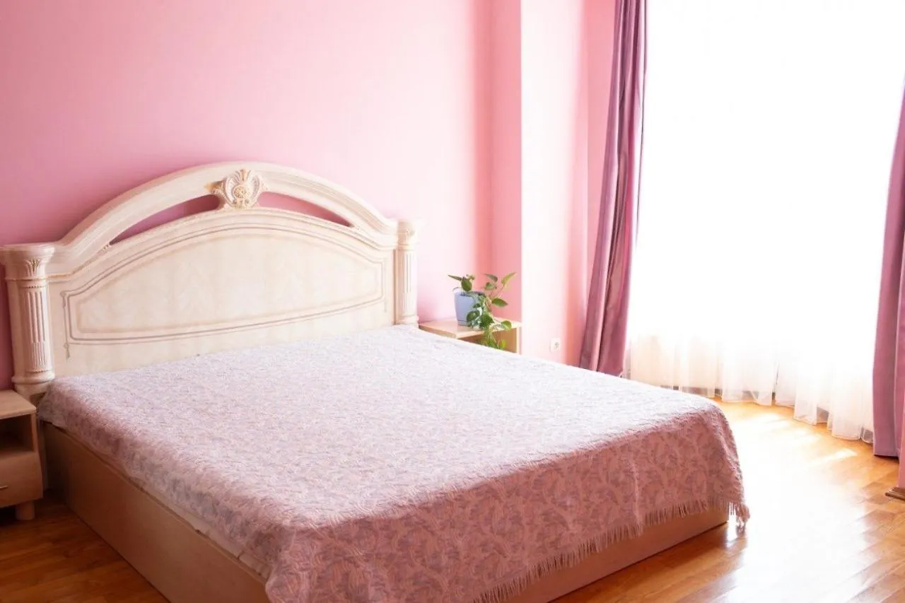 Апартаменти На Сихові, Драгана 1Й 0*, Lviv Ukraine